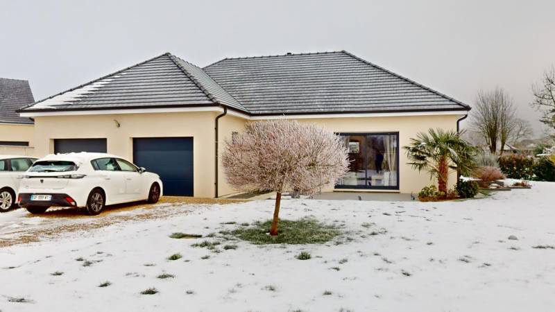 A VENDRE MAISON T5 DE PLAIN-PIED SITUÉE À AVIRON