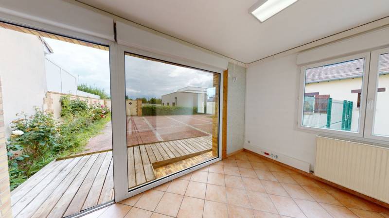 BUREAUX A LOUER A GRAVIGNY DE 220m²