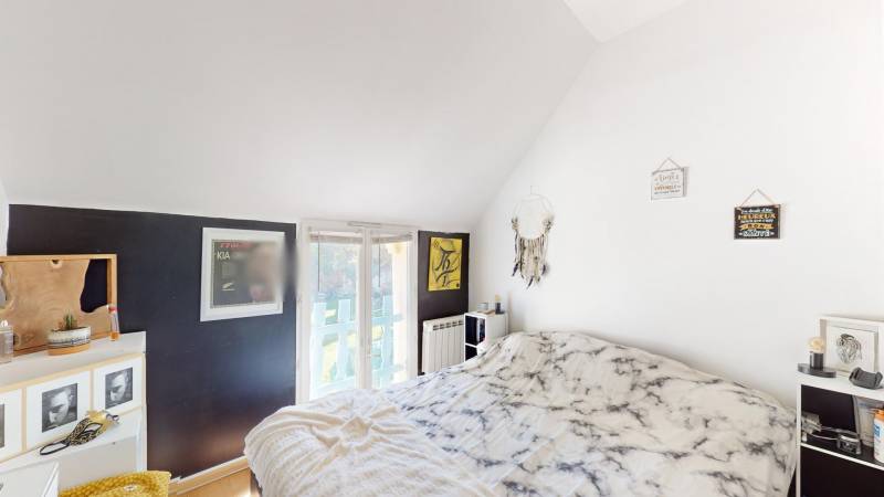 Grande maison de 7 pièces à L’Habit avec jardin plein sud, terrasse, abris de jardin et vue dégagée sur la campagne, idéale pour une vie familiale paisible.