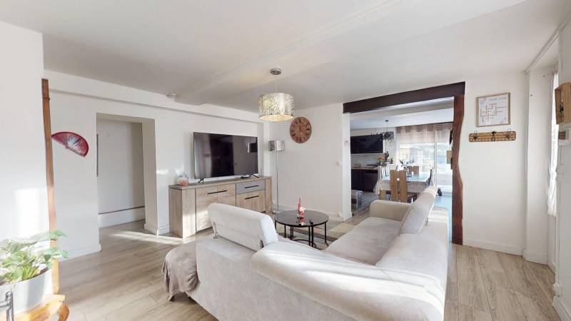 MAISON FAMILIALE DE 96 M² À VENDRE À ÉVREUX