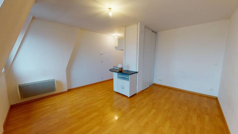 APPARTEMENT RENOVE - STUDIO - EVREUX quartier Saint-Michel (27000)