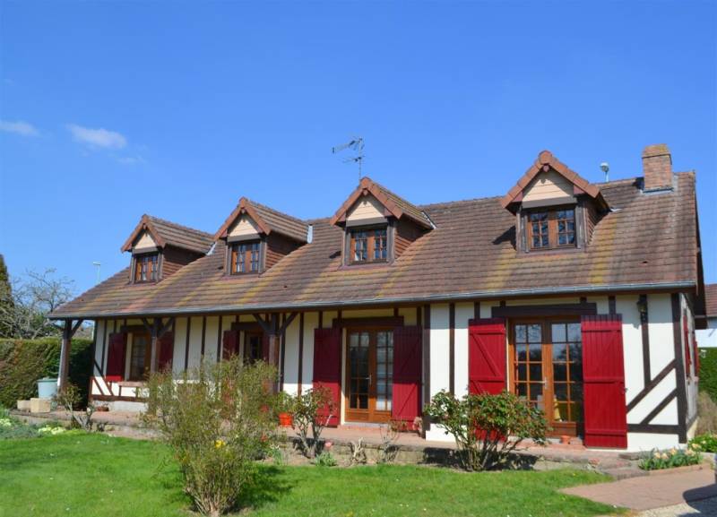 MAISON AVEC JARDIN - T5 -  AVIRON (27930)