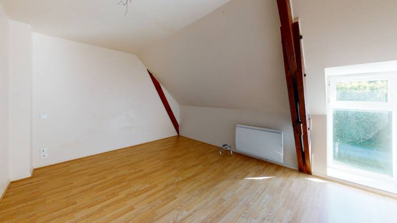 Maison F4 à louer à LA CHAPELLE DU BOIS DES FAULX