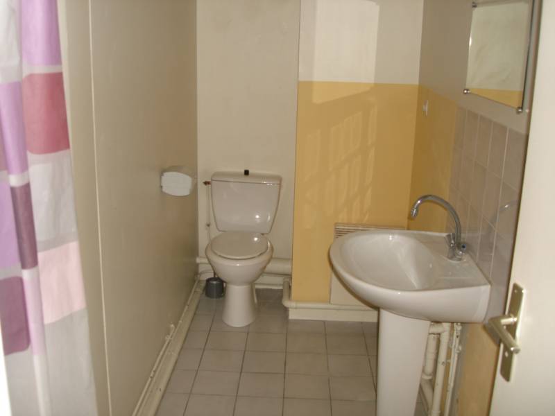 APPARTEMENT - STUDIO - EVREUX centre (27000)