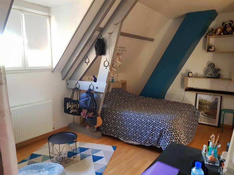 MAISON AVEC UN GRAND JARDIN - T5 - AMFREVILLE SUR ITON (27400)