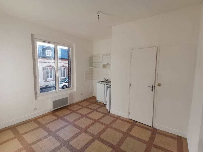 APPARTEMENT - STUDIO - EVREUX (27000)