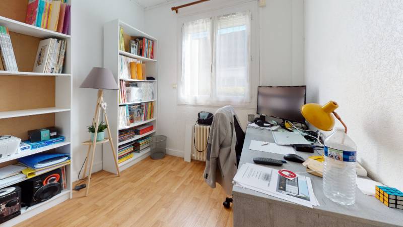 MAISON 7 PIÈCES AU CALME - INTÉRIEUR RÉCEMMENT RÉNOVÉ