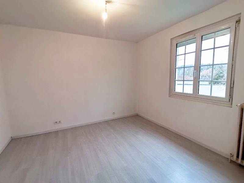A louer Maison Aulnay Sur Iton 5 pièces 104 m2