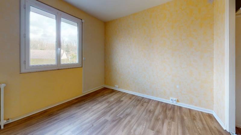 À VENDRE APPARTEMENT VENDU LOUÉ À ÉVREUX DANS LE QUARTIER DE SAINT-MICHEL