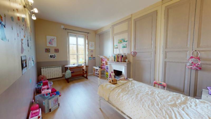 GRANDE MAISON DE CAMPAGNE - T9 - PROCHE EVREUX (27000)