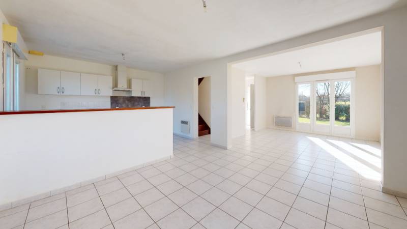 MAISON AVEC JARDIN - T4 - MALOUY (27300)