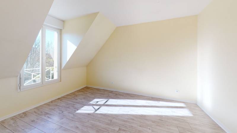 MAISON AVEC JARDIN - T4 - MALOUY (27300)