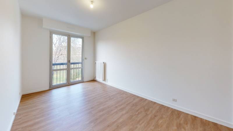 APPARTEMENT F4 HYPER-CENTRE