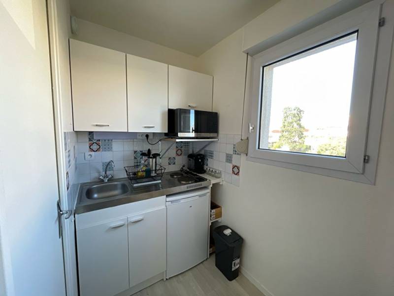 Appartement studio meublé à louer à EVREUX