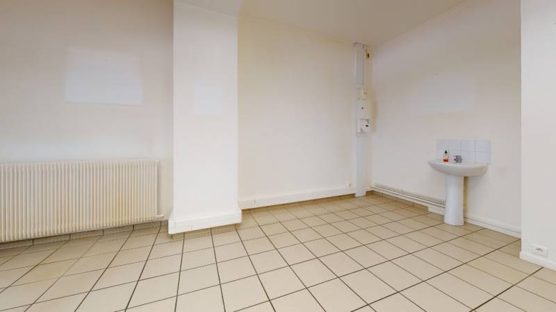 LOCAL PROFESSIONEL - EVREUX - HYPER CENTRE VILLE