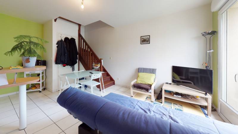 APPARTEMENT EN DUPLEX - TYPE 2 - EVREUX quartier Saint-Michel (27000)