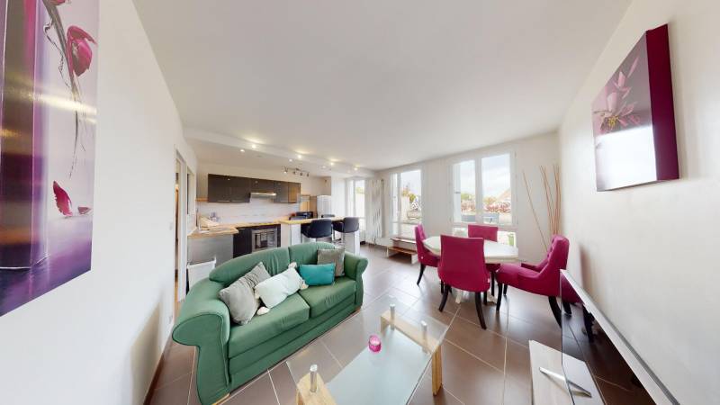 APPARTEMENT T2 MEUBLÉ - SAINT-MICHEL