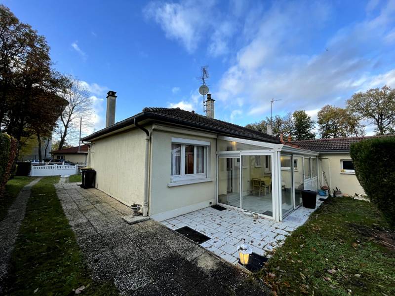 MAISON PLAIN PIED AVEC TERRASSE ET VERANDA - T4 - EVREUX quartier Saint-Michel (27000)