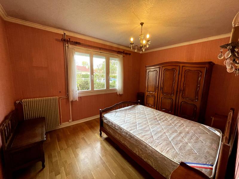 MAISON PLAIN PIED AVEC TERRASSE ET VERANDA - T4 - EVREUX quartier Saint-Michel (27000)