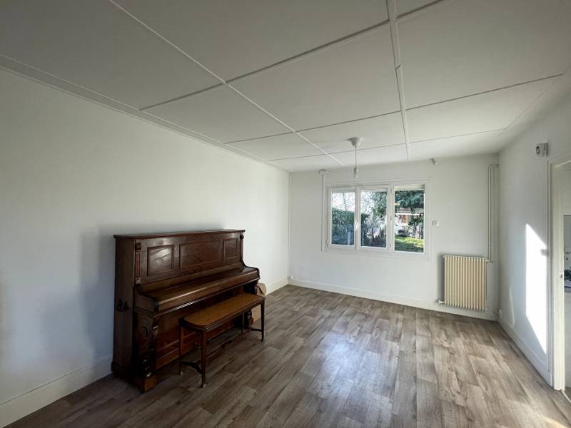 MAISON PLAIN PIED AVEC JARDIN - T4 - EVREUX quartier Saint-Michel (27000)