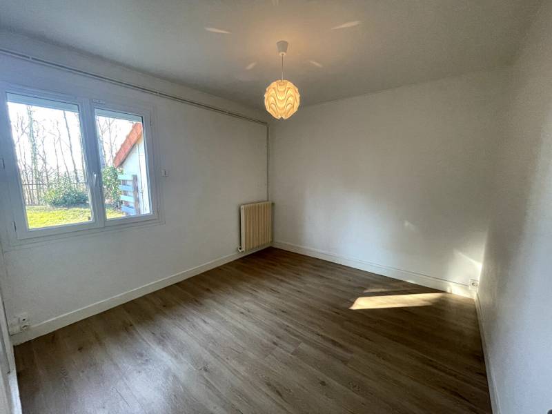 MAISON PLAIN PIED AVEC JARDIN - T4 - EVREUX quartier Saint-Michel (27000)