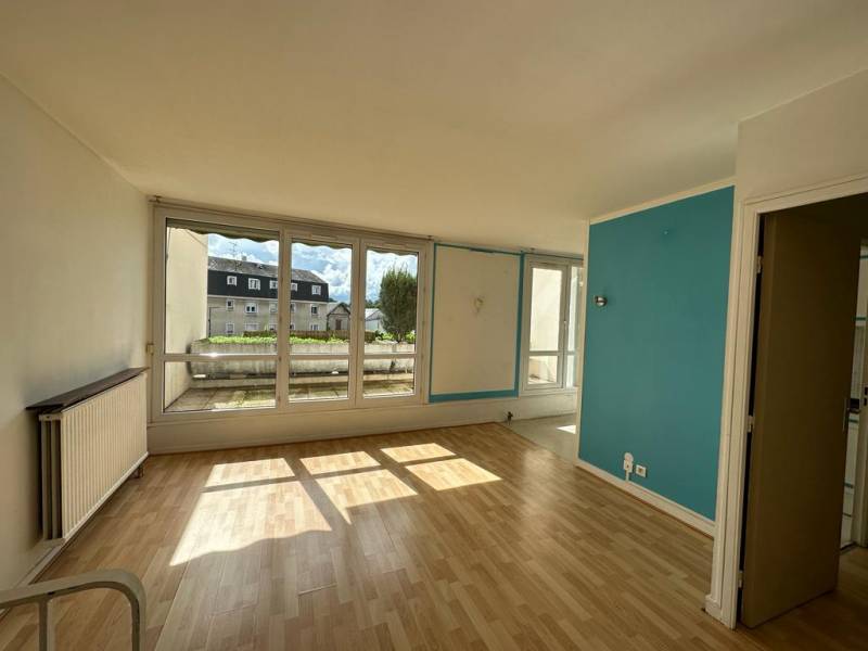 APPARTEMENT - T3 - EVREUX quartier Saint-Michel (27000)