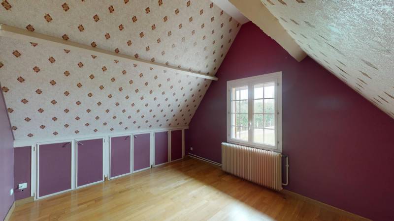 A VENDRE MAISON T4 AVEC 3 CHAMBRES SITUÉE A CONCHES-EN-OUCHE SUR LA ROUTE DE BERNAY