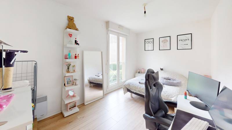 A VENDRE APPARTEMENT T2 À EVREUX DANS LA QUARTIER DE SAINT-MICHEL