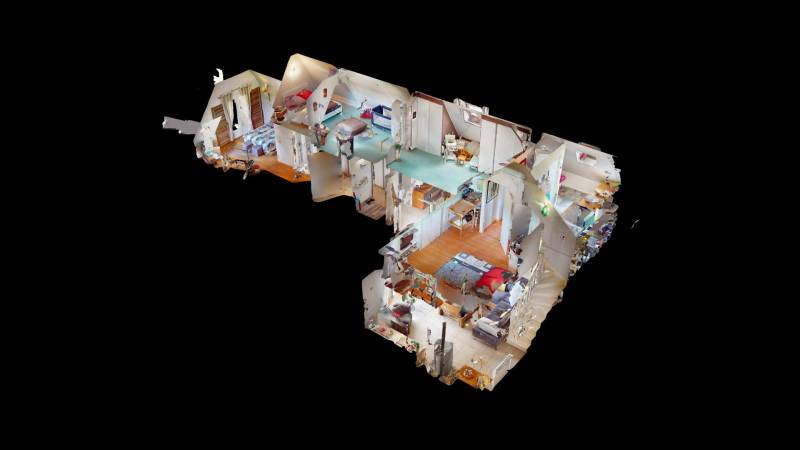    Grange rénovée avec piscine, studio et jardin arboré à vendre à 10 km d’Évreux