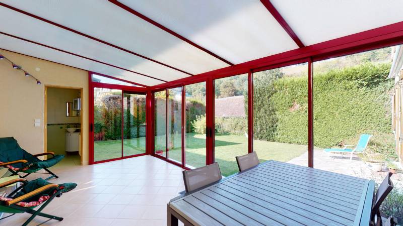 Maison de ville rénovée de 140 m² avec jardin arboré à vendre en hyper-centre d’Évreux (27000)