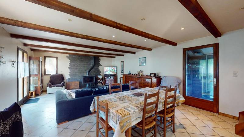 Maison T5 LE VAL DORE