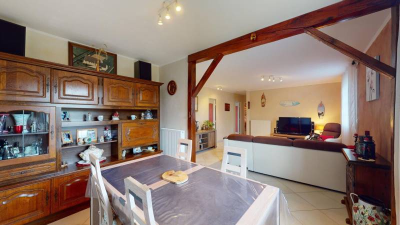 Maison de plain-pied 5 pièces de 88 m² avec grand terrain à vendre à Cierrey au calme près d’Évreux