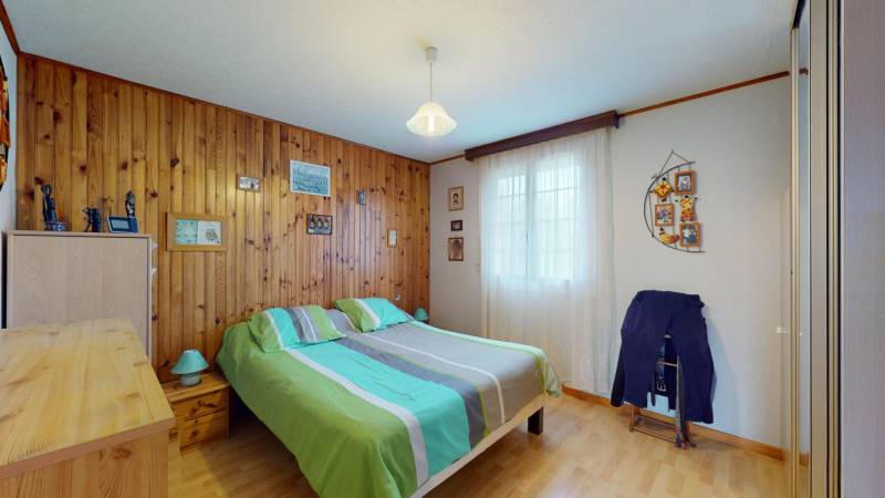 Maison de plain-pied 5 pièces de 88 m² avec grand terrain à vendre à Cierrey au calme près d’Évreux