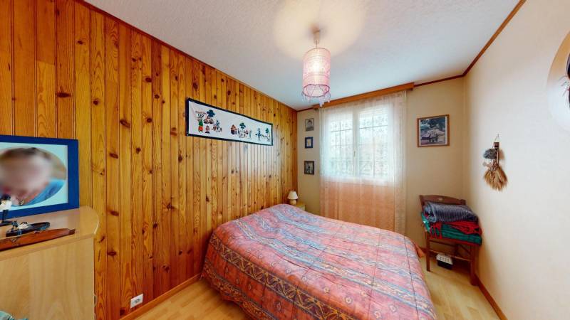 Maison de plain-pied 5 pièces de 88 m² avec grand terrain à vendre à Cierrey au calme près d’Évreux