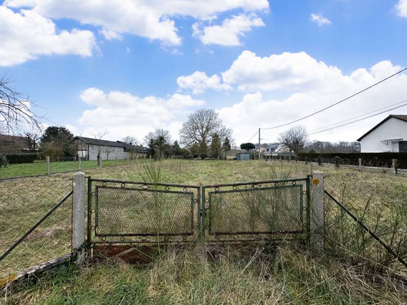 A VENDRE TERRAIN CONSTRUCTIBLE DE 10.78m² SITUE A TOURNEVILLE (27930) HAMEAU AUTREBOCS 