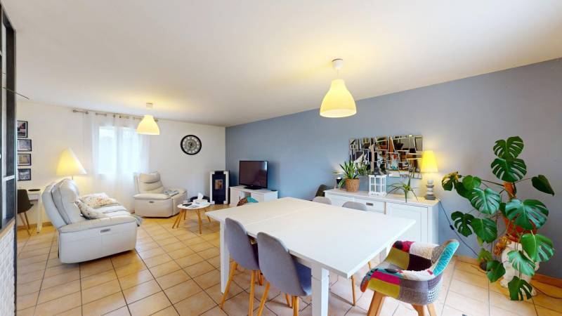 MAISON T5 AU CALME - SACQUENVILLE