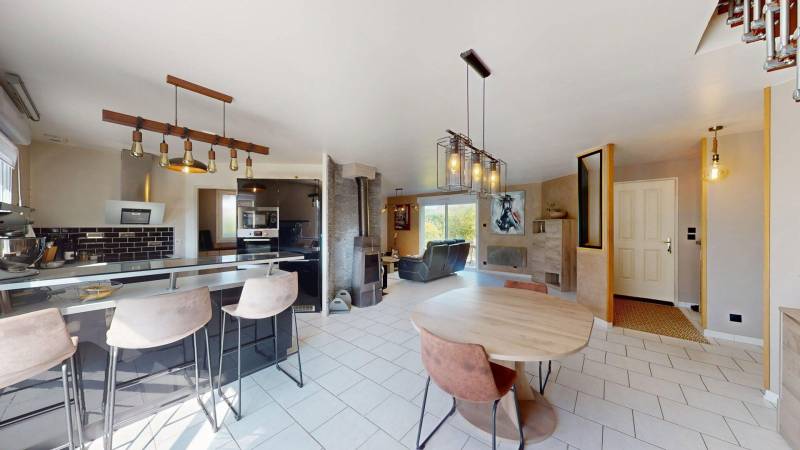 Maison à vendre à COMBON