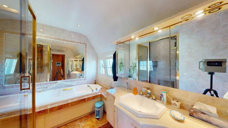 Maison familiale 7 pièces avec vue panoramique à vendre à Évreux, quartier Saint-Michel