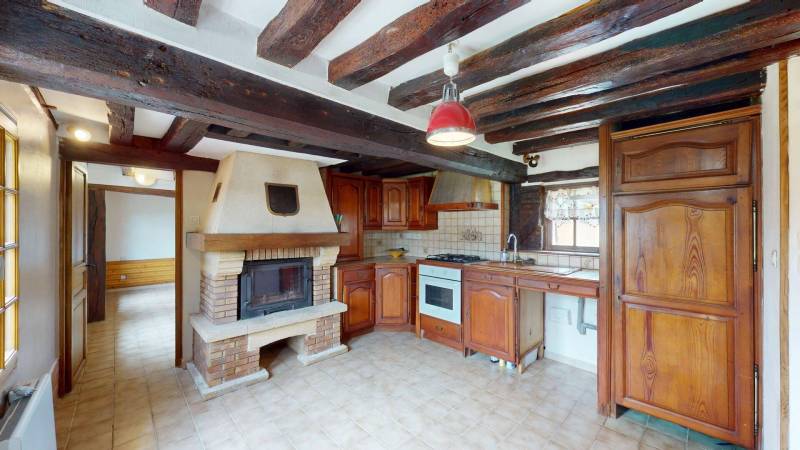 Longère normande de 66m² avec dépendance et grand terrain arboré à vendre à Orvaux, Le Val Doré