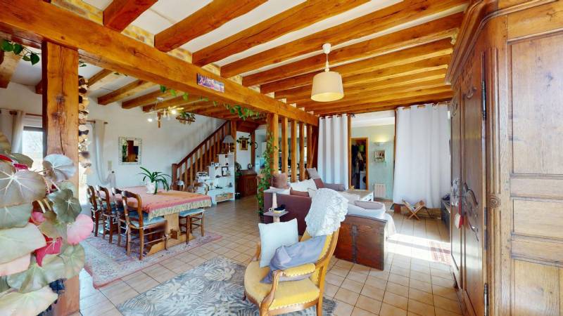 Maison T5 à vendre à AVIRON