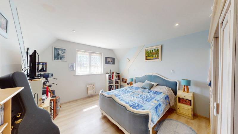 Maison T5 à vendre à AVIRON