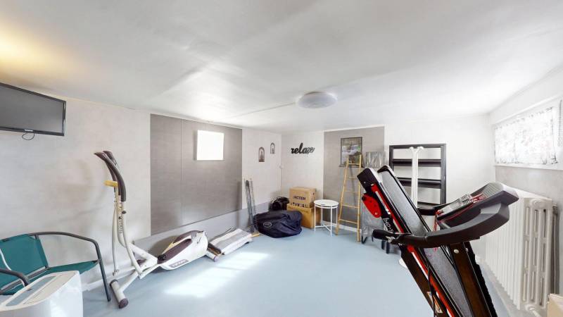 Opportunité rare à Saint-Michel Évreux, maison lumineuse, 4 chambres, jardin 505 m², sous-sol total et grand potentiel familial.