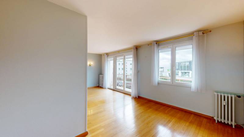 A VENDRE APPARTEMENT T4 - EVREUX QUARTIER SAINT MICHEL