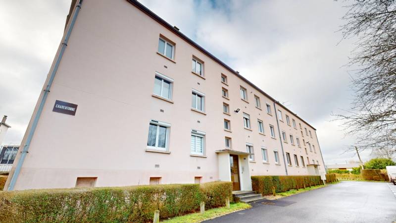 Appartement T4 à vendre à Évreux – Quartier Saint-Michel – 67 m² – Balcon – Dernier étage