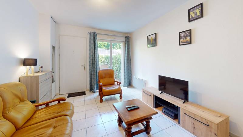 Appartement F2 meublé à louer à  EVREUX SAINT MICHEL