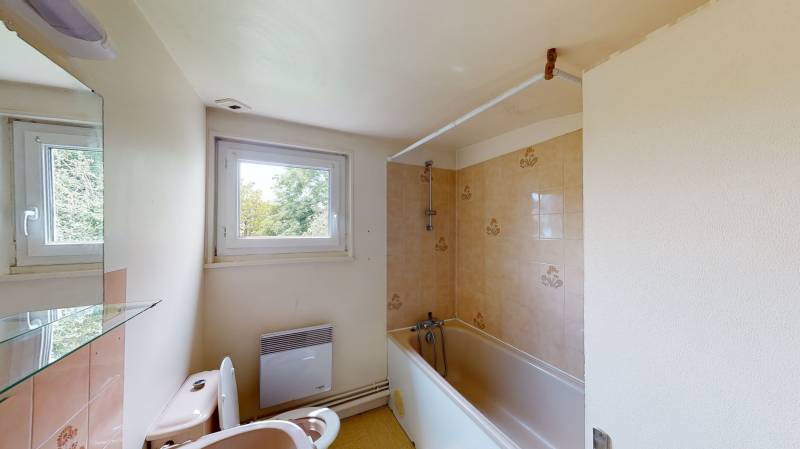 APPARTEMENT - TYPE 2 - EVREUX proche de CORA (27000)