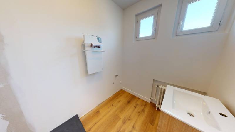 Appartement F2 centre-ville d'EVREUX avec parking
