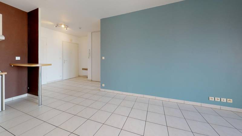 APPARTEMENT F2 QUARTIER SAINT MICHEL