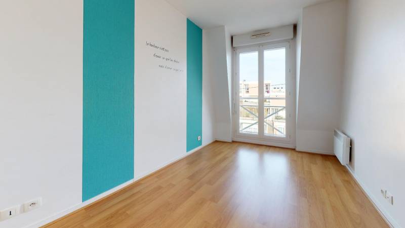 APPARTEMENT F2 QUARTIER SAINT MICHEL