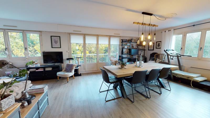 Appartement F3 avec balcon et garage PROCHE GARE SNCF